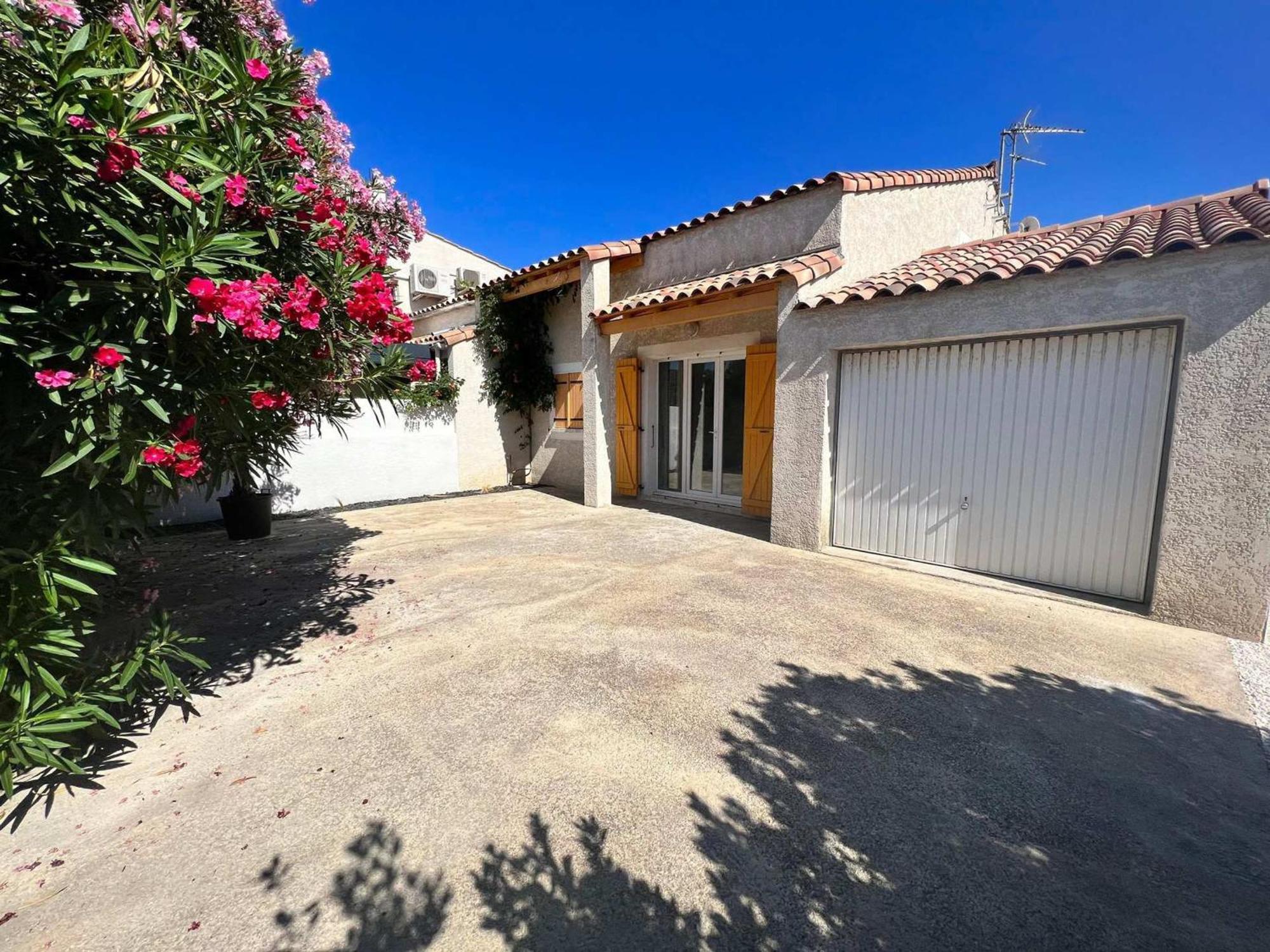 Holiday home Maison T3 Avec Mezzanine Et Garage, Proche Plage, Ideale Pour 6 Pers. Avec Terrasse Et Equipements Complets - Fr-1-784-1 *